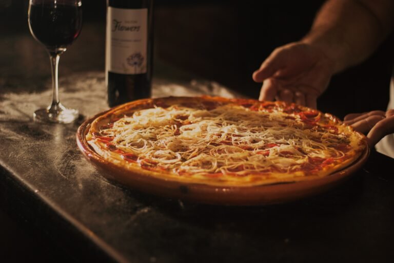 How to cook Pizza in a Frying Pan at home